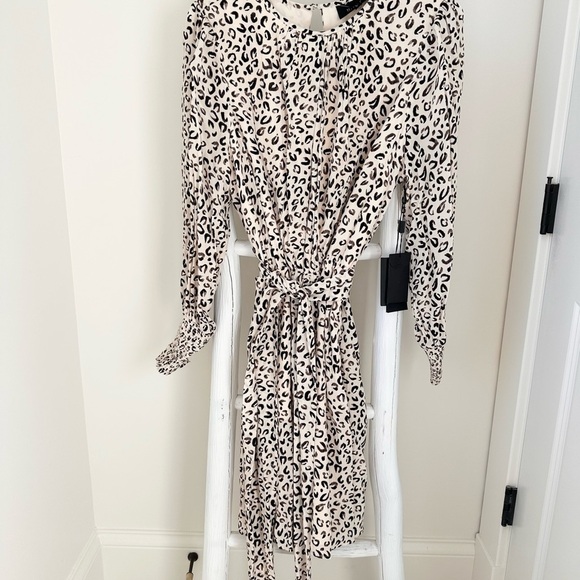 11 Honore Collection Valentina Animal Print Skater Dress SZ 14 - Picture 3 of 16